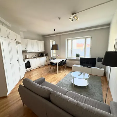 Kotimaailma Kamppi - 1br With Key Code In The Center